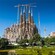 El exterior de la Basílica de la Sagrada Familia cuenta con chapiteles, la fachada de la Natividad y mucho más